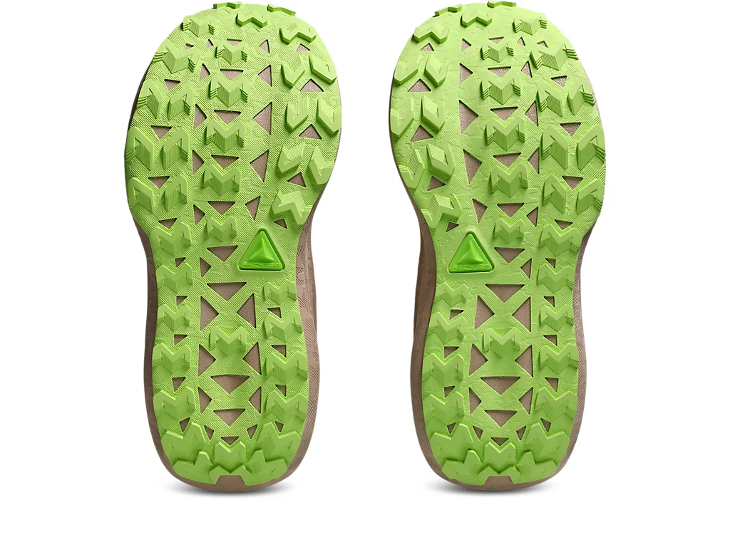 Asics Womens Trabuco Max 4 Sneakers Trail Runners Shoes in Pale Apricot/Cream