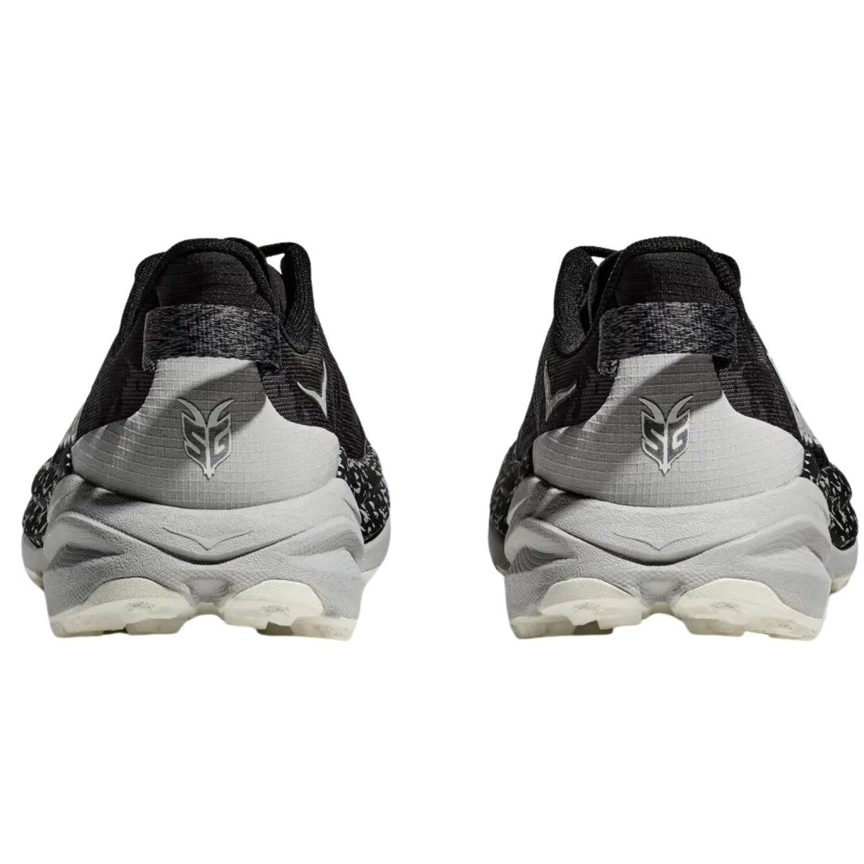 Hoka Speedgoat 6 Men’s Trail Running Shoes Vibram Megagrip CMEVA in Black/Stardust