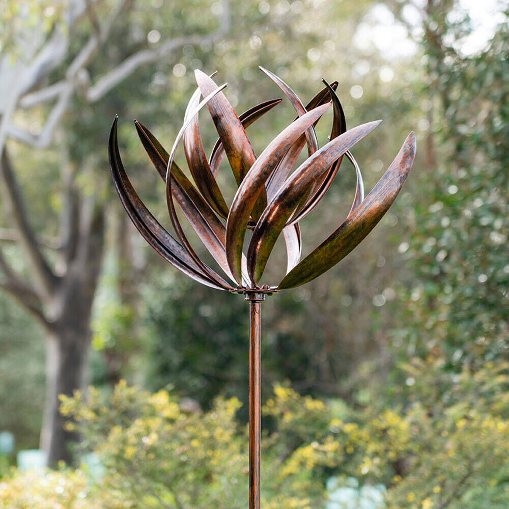 Garden 67.5cm Metal Wind Spinner Lotus Outdoor Decor - Bronze