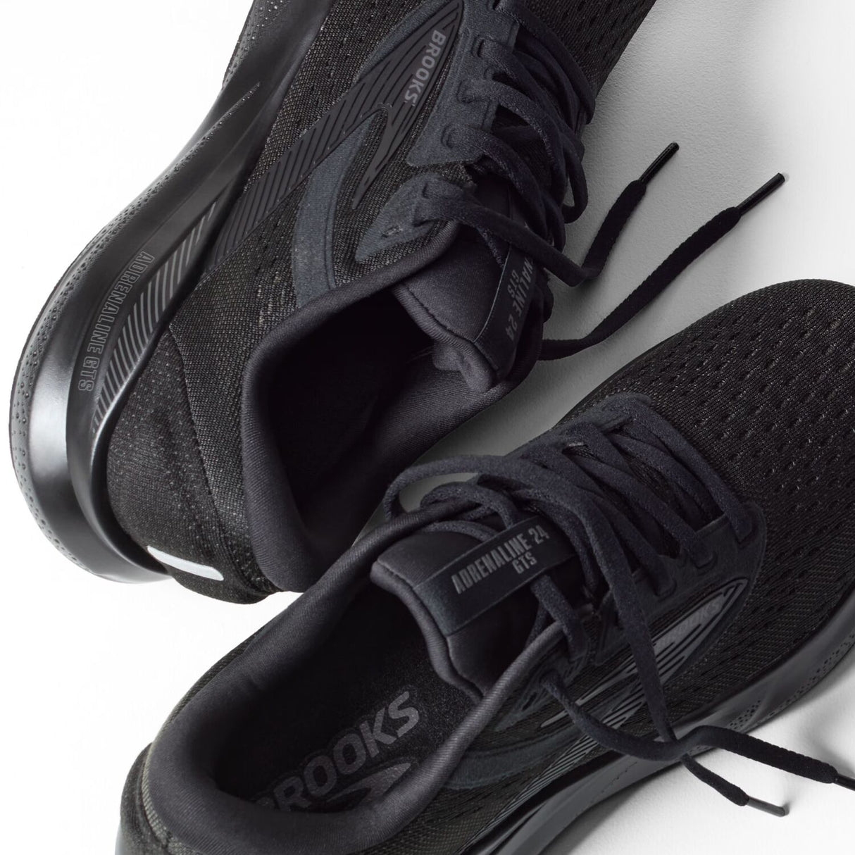 Brooks Adrenaline GTS 24 Womens Running Shoes Stability DNA Loft v3 in Black/Ebony