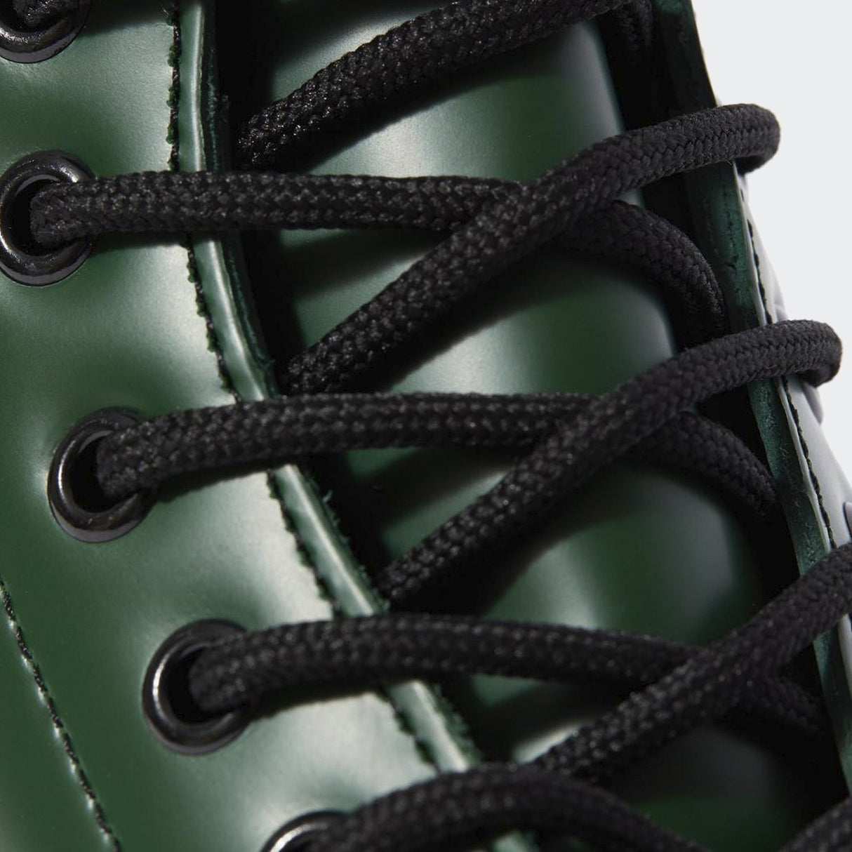 Dr. Martens 1460 Smooth Leather Womens 8 Eye Lace up Boots - Green