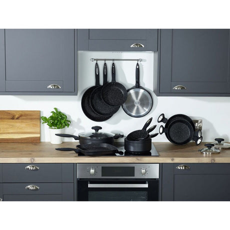 Zyliss Ultimate Forged 18cm/2L Non-Stick Saucepan w/ Lid Cover - Black