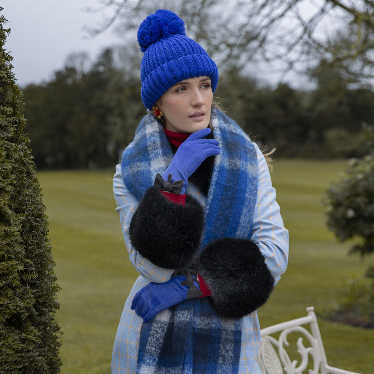 Dents Women’s Ribbed Knit Bobble Beanie - Cobalt Blue