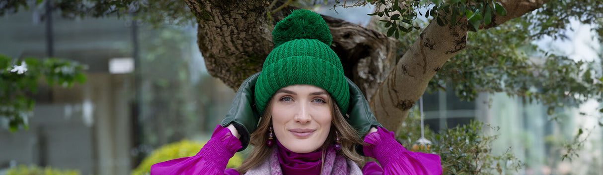 Dents Women’s Ribbed Knit Bobble Beanie - Emerald Green