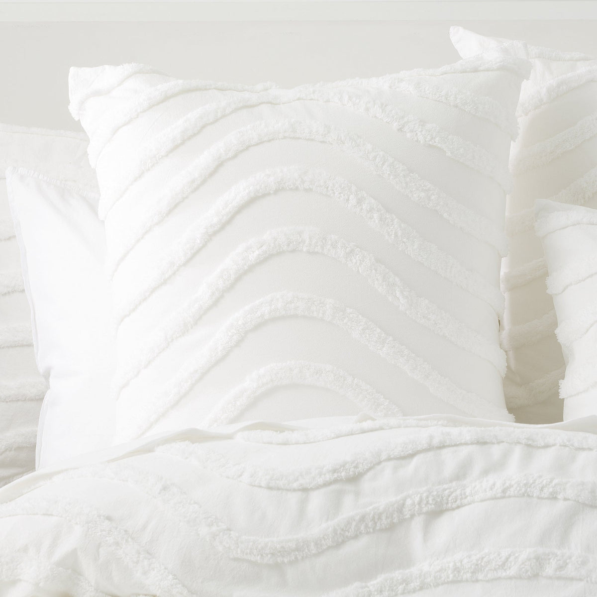 Cloud Linen Wave Vintage Washed Tufted Cotton Chenille Quilt Cover Set - White
