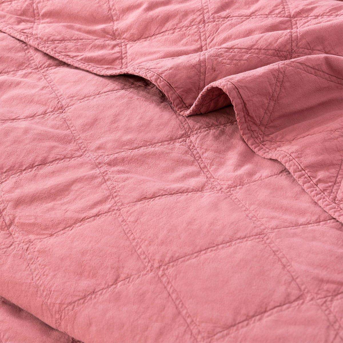 Renee Taylor Attwood Stonewashed Cotton Quilted Coverlet Set - Rose (OEKO-TEX Certified Bedspread)