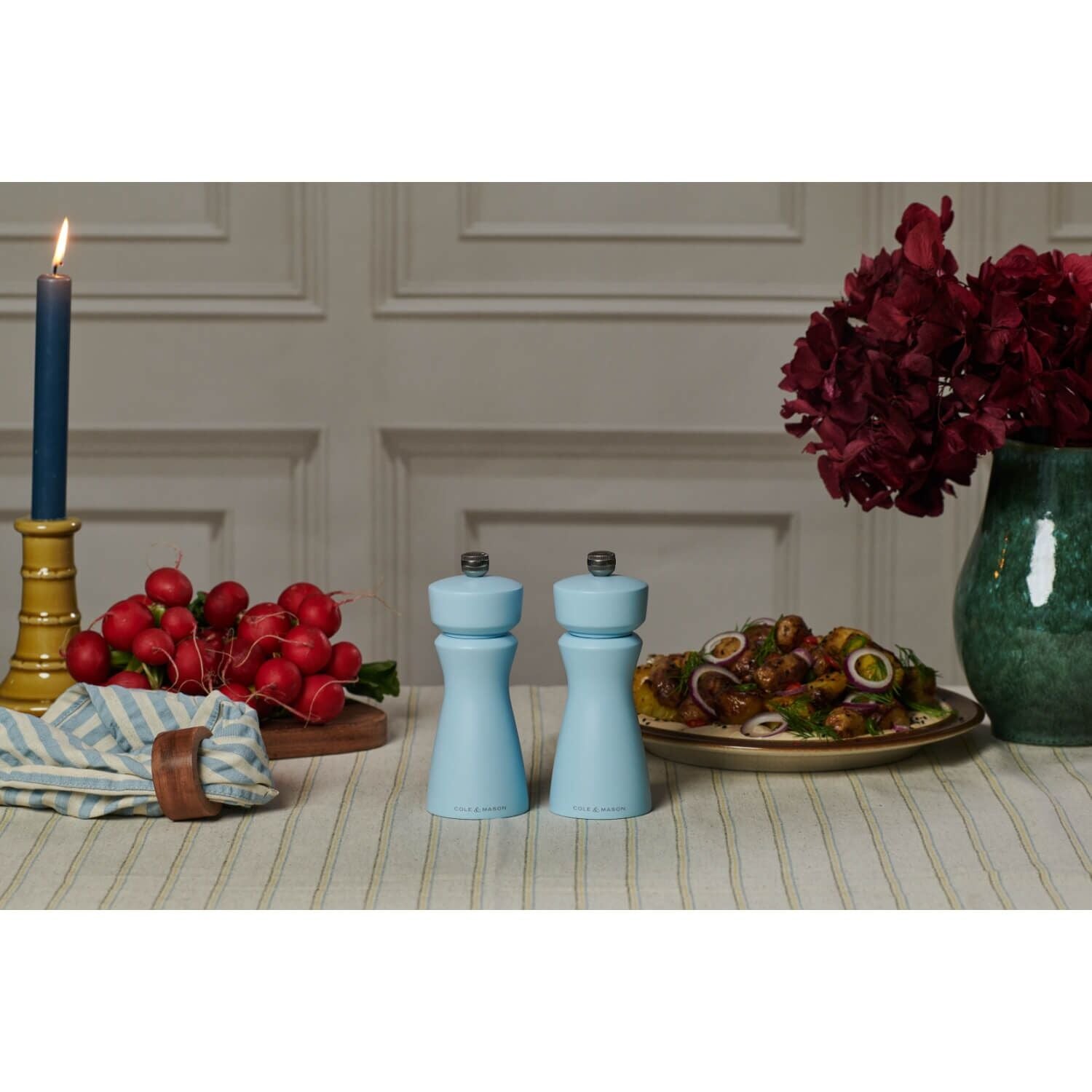 Cole & Mason Kenton Salt & Pepper Mill 150mm Adjustable Ceramic Grinder in Blue