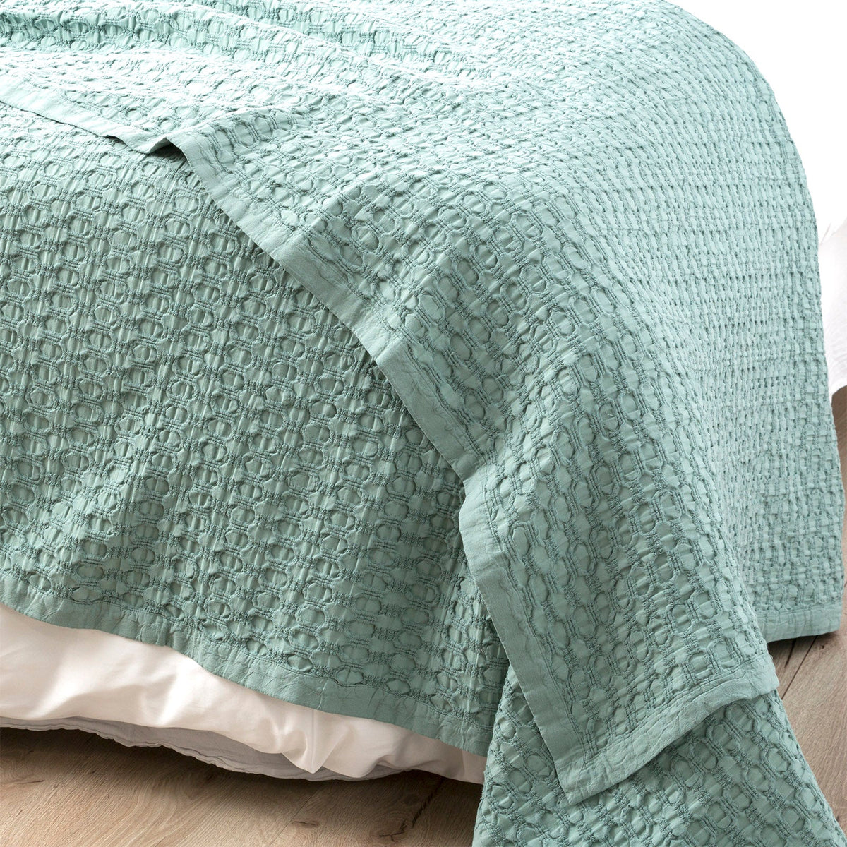 Renee Taylor Lexico Washed Cotton Waffle Blanket - Sage (OEKO-TEX Certified)