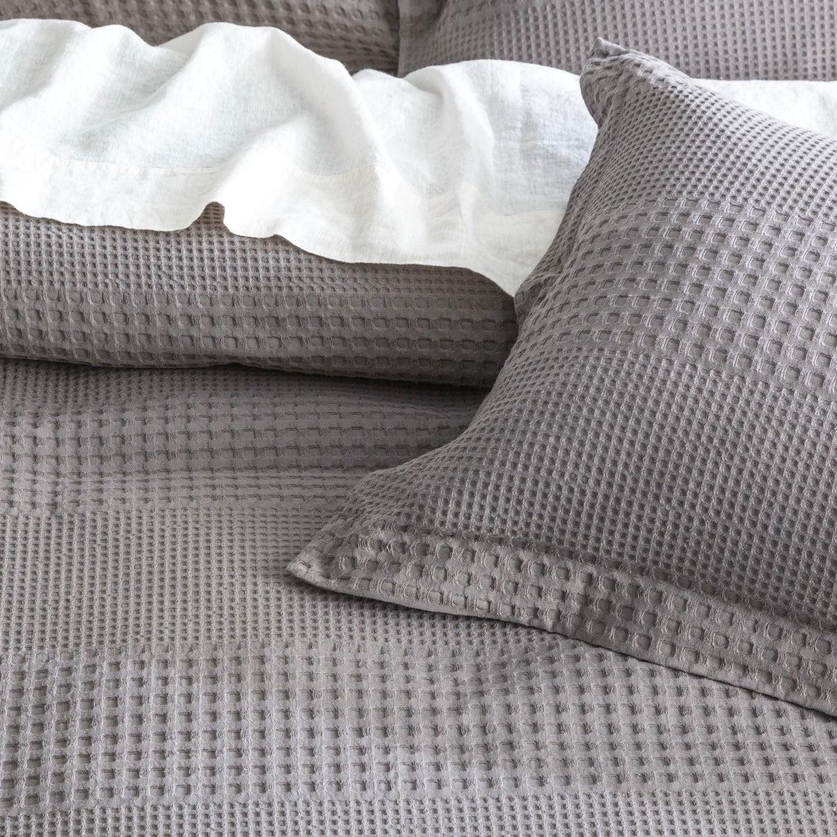 Renee Taylor Elegance Cotton Waffle Jacquard Quilt Cover Set - Fossil