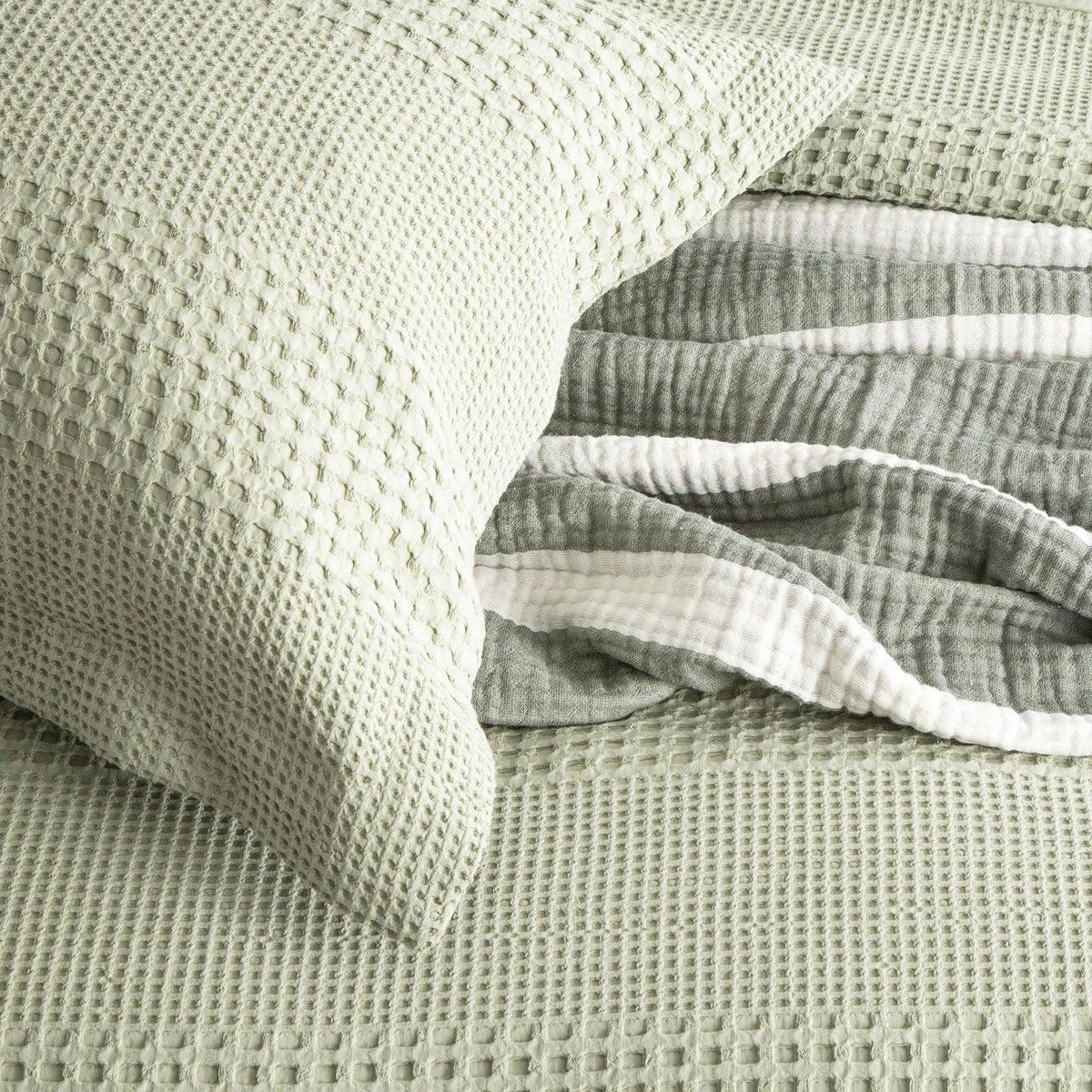 Renee Taylor Elegance Cotton Waffle Jacquard Quilt Cover Set - Moss