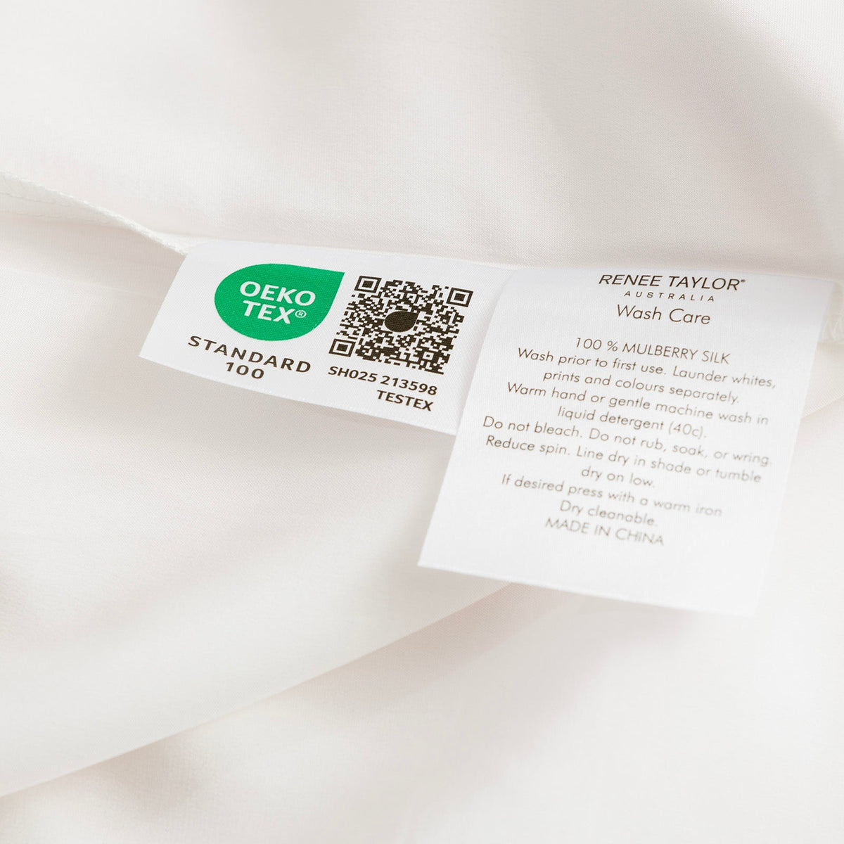 Renee Taylor Pure Mulberry Silk Travel Eye Mask - Silver (19 Momme)