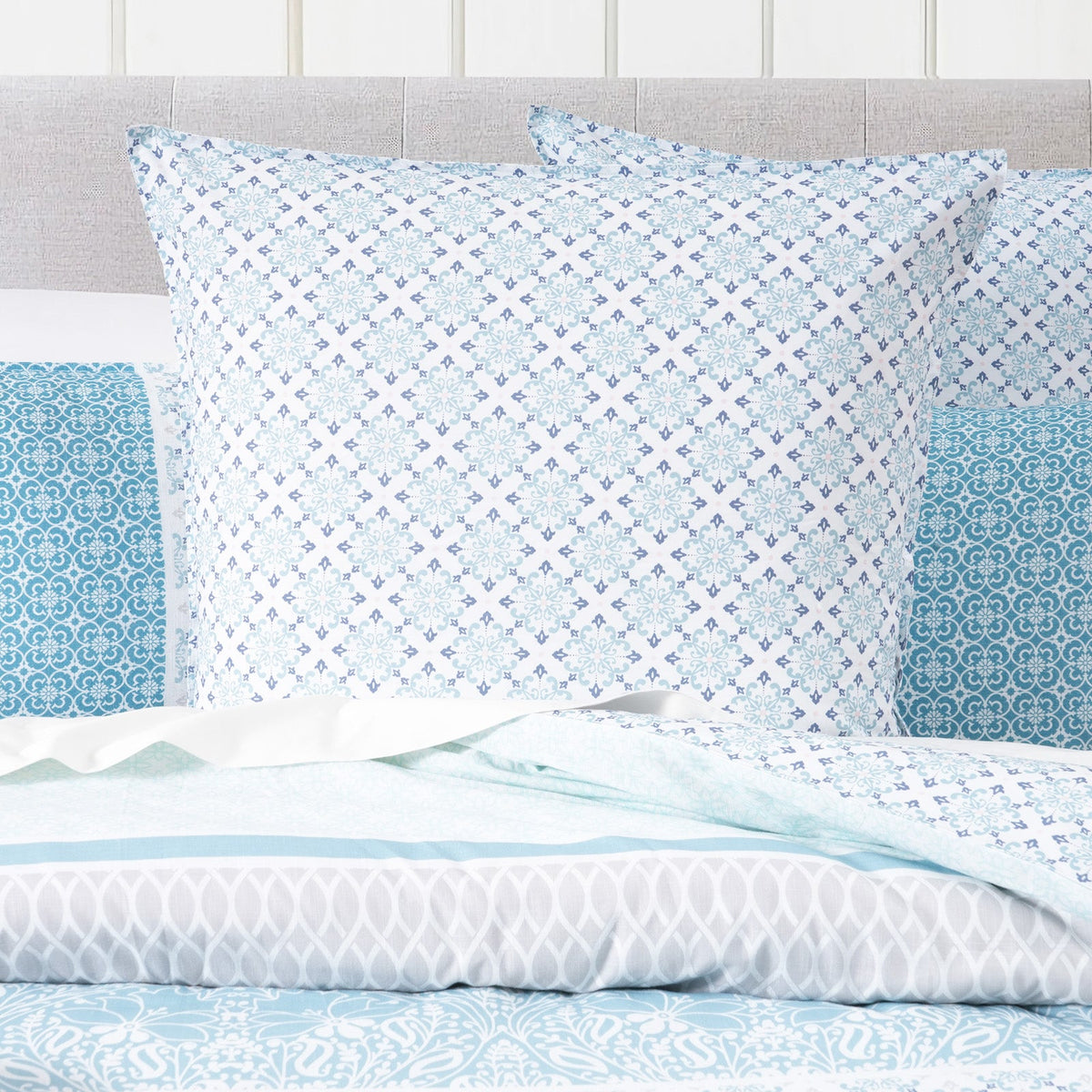 Renee Taylor Margot 300TC Cotton Reversible Quilt Cover Set - Blue (OEKO-TEX Certified)