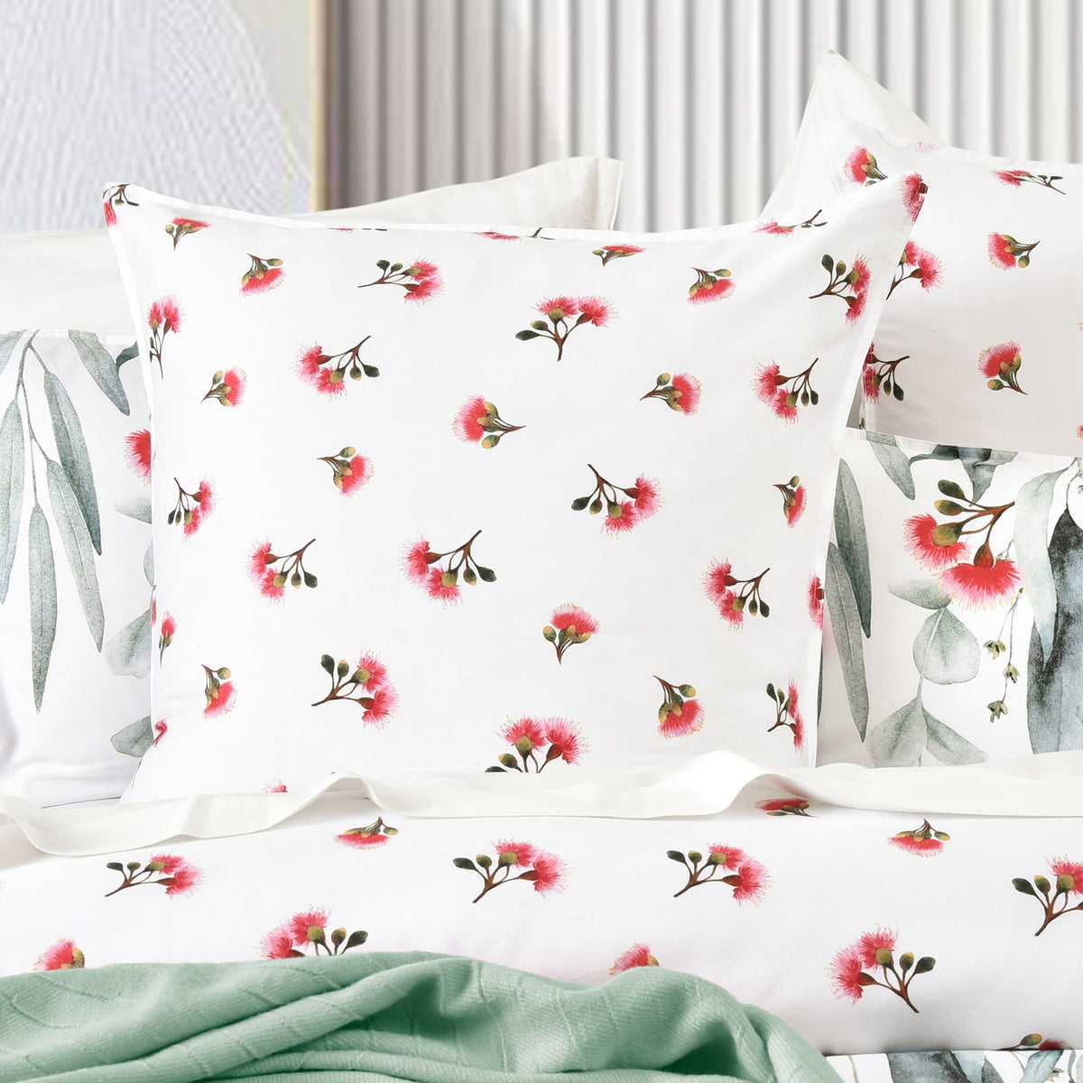 Renee Taylor Mallees 300TC Cotton Reversible Quilt Cover Set (OEKO-TEX Certified)