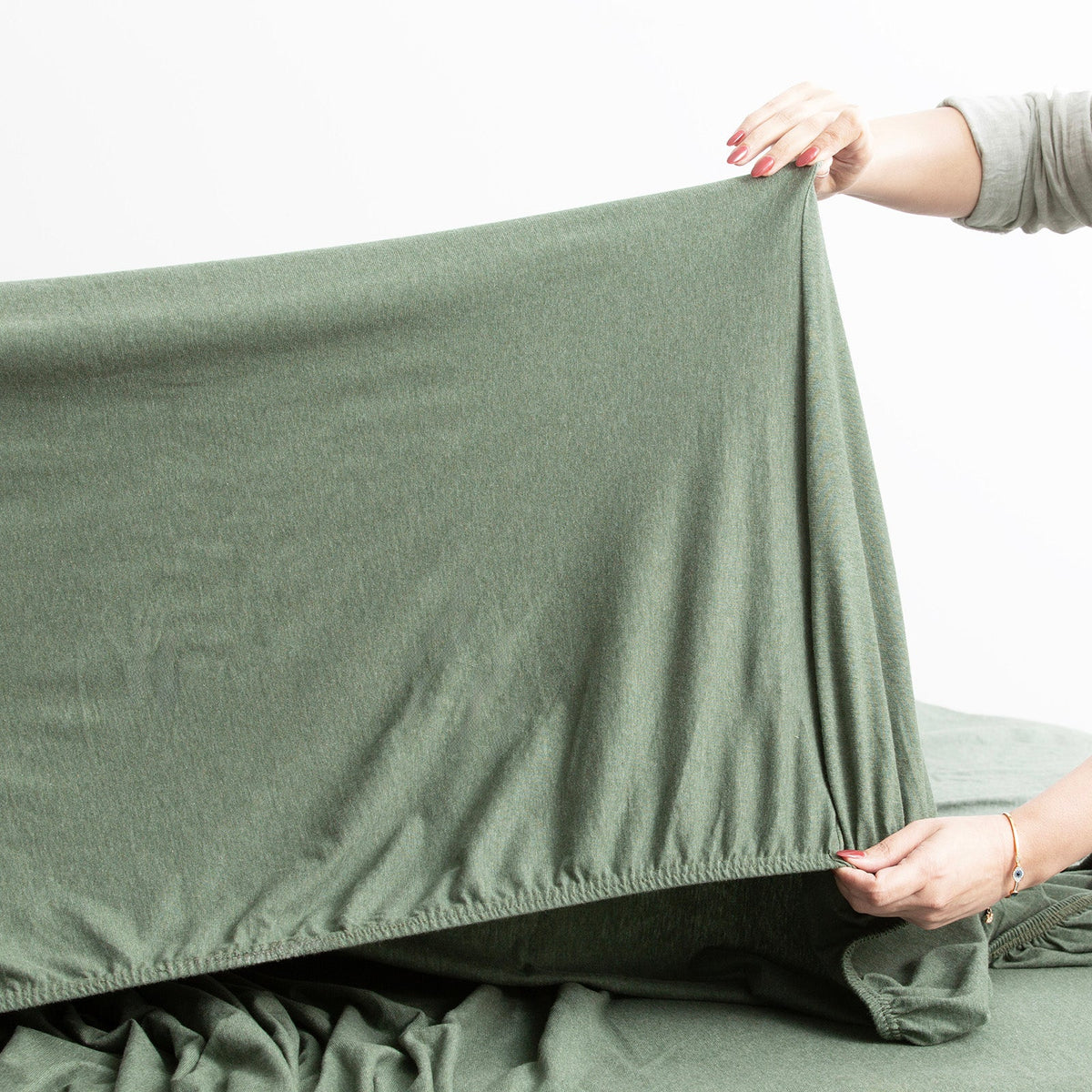 Renee Taylor Comfort T's Organic Cotton Jersey Bed Sheet Set - Olive (OEKO-TEX Certified)