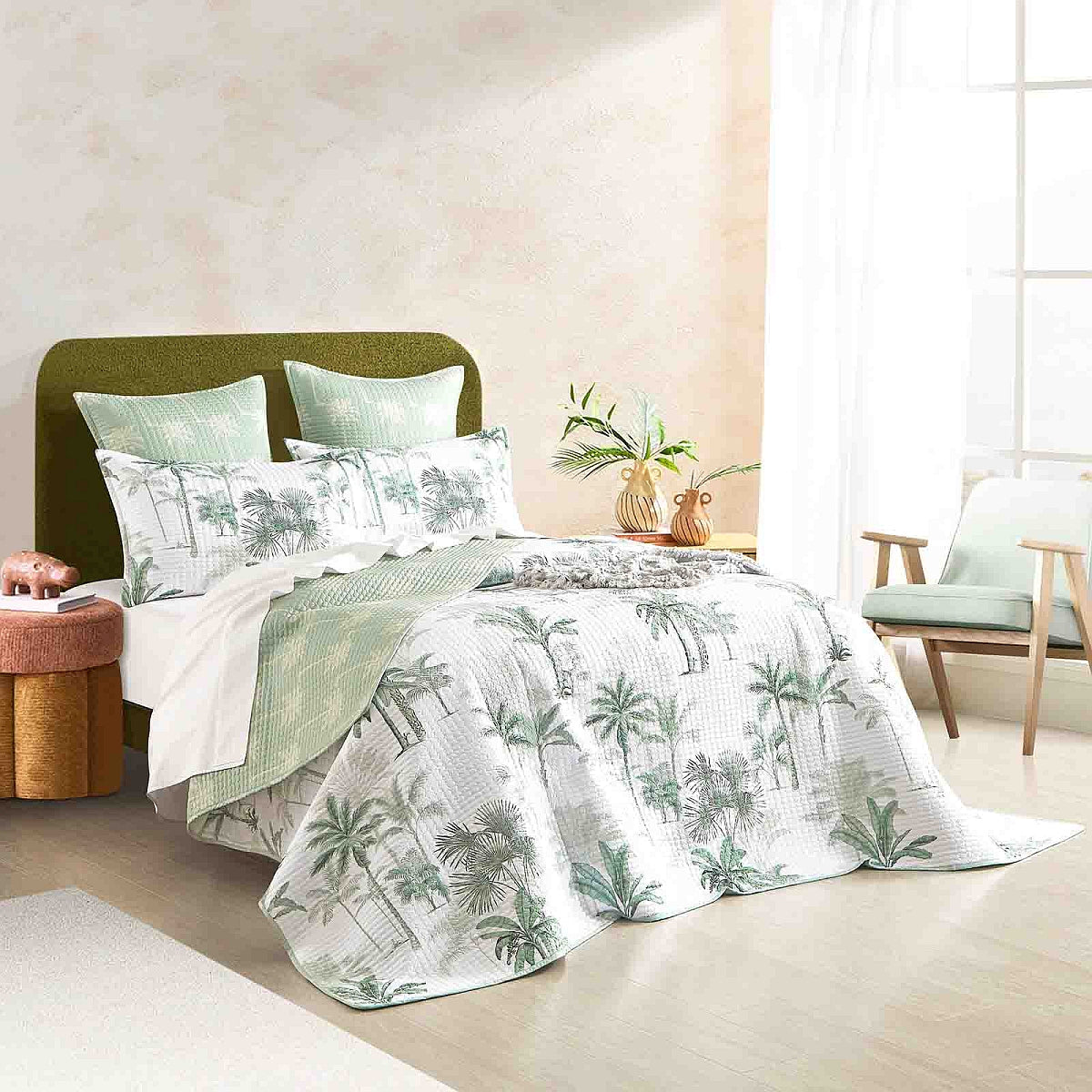 Renee Taylor Marbella Quilted Reversible Coverlet Set - Green/White (Palm Print Bedspread)