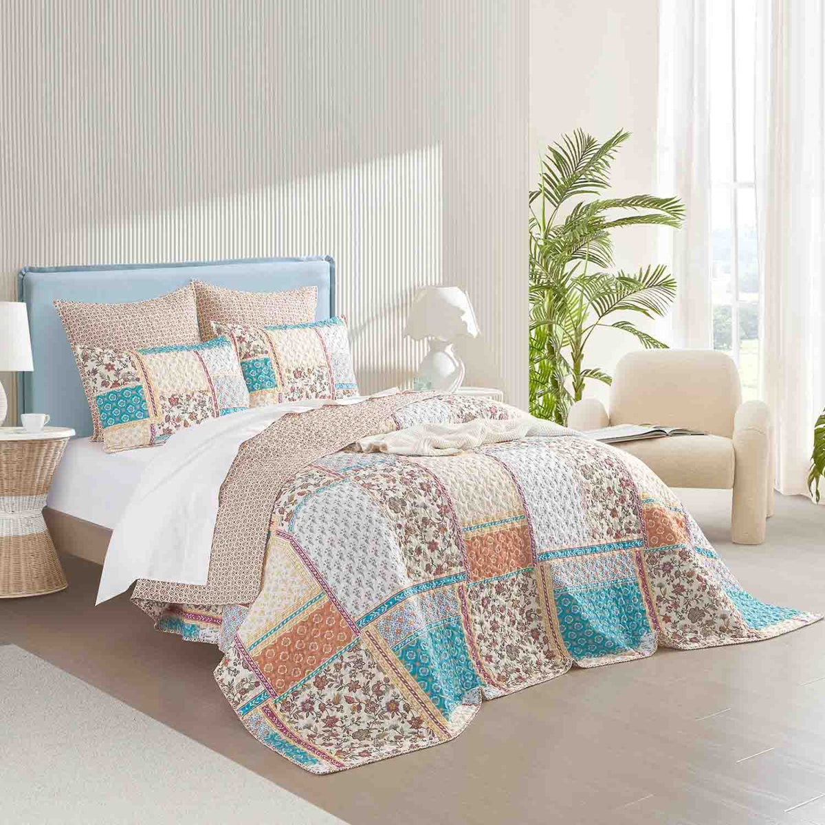 Renee Taylor Amber Quilted Reversible Coverlet Set - Multicoloured (Patchwork Print Bedspread)