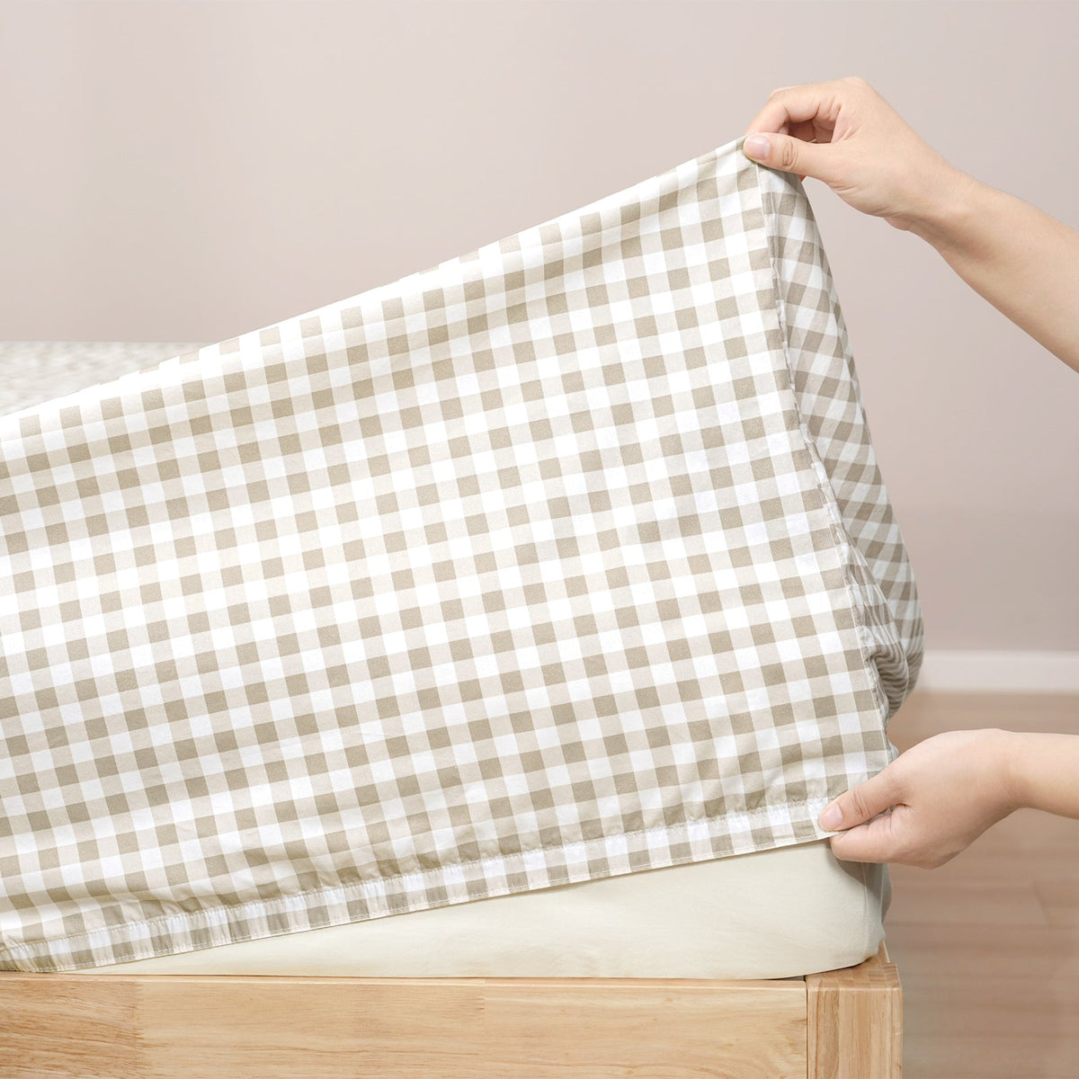 Renee Taylor Bran 250TC Cotton Percale Sheet Set - Sage Gingham (OEKO-TEX Certified)