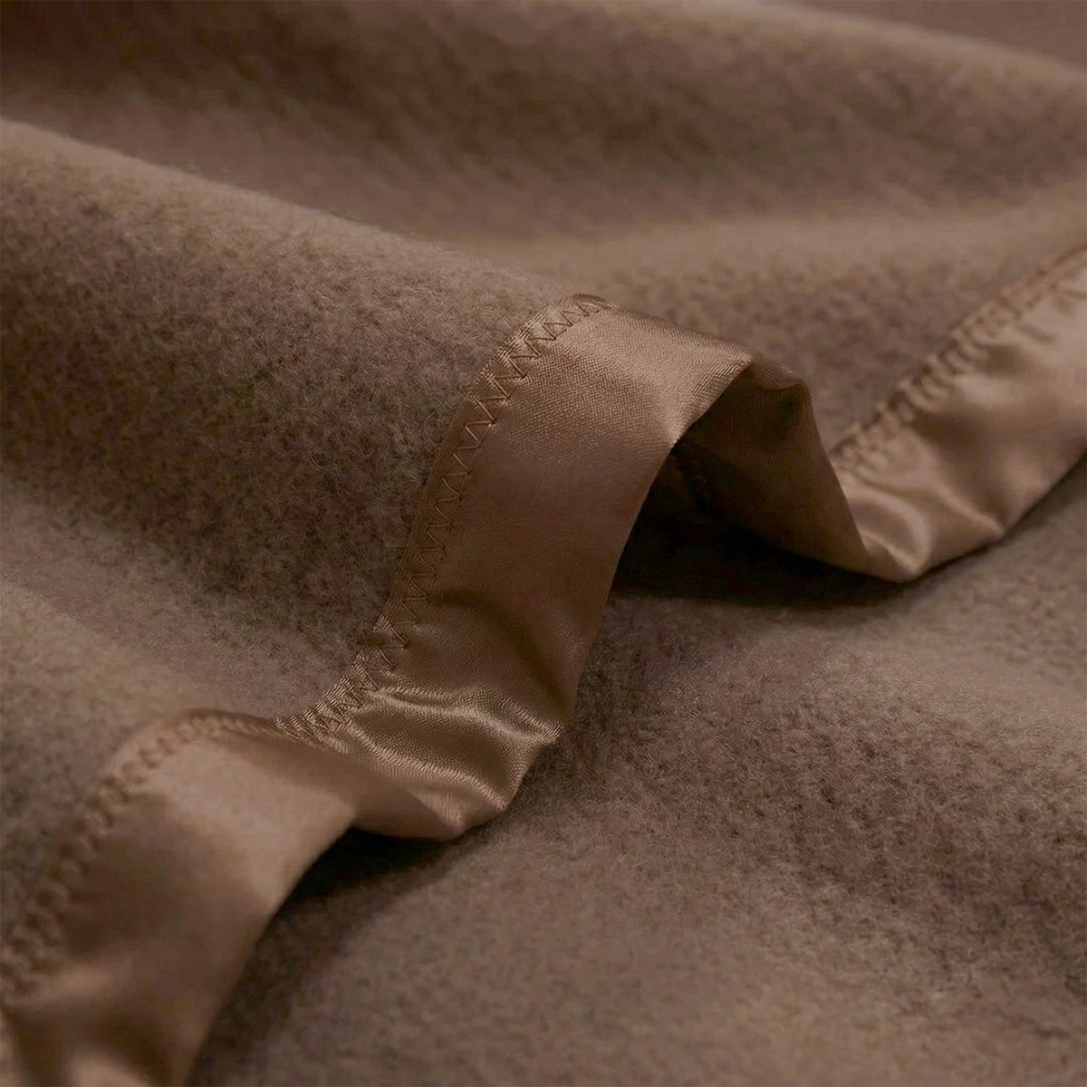 Renee Taylor Australian Merino Wool 400 GSM Blanket - Wood (Satin Trim)