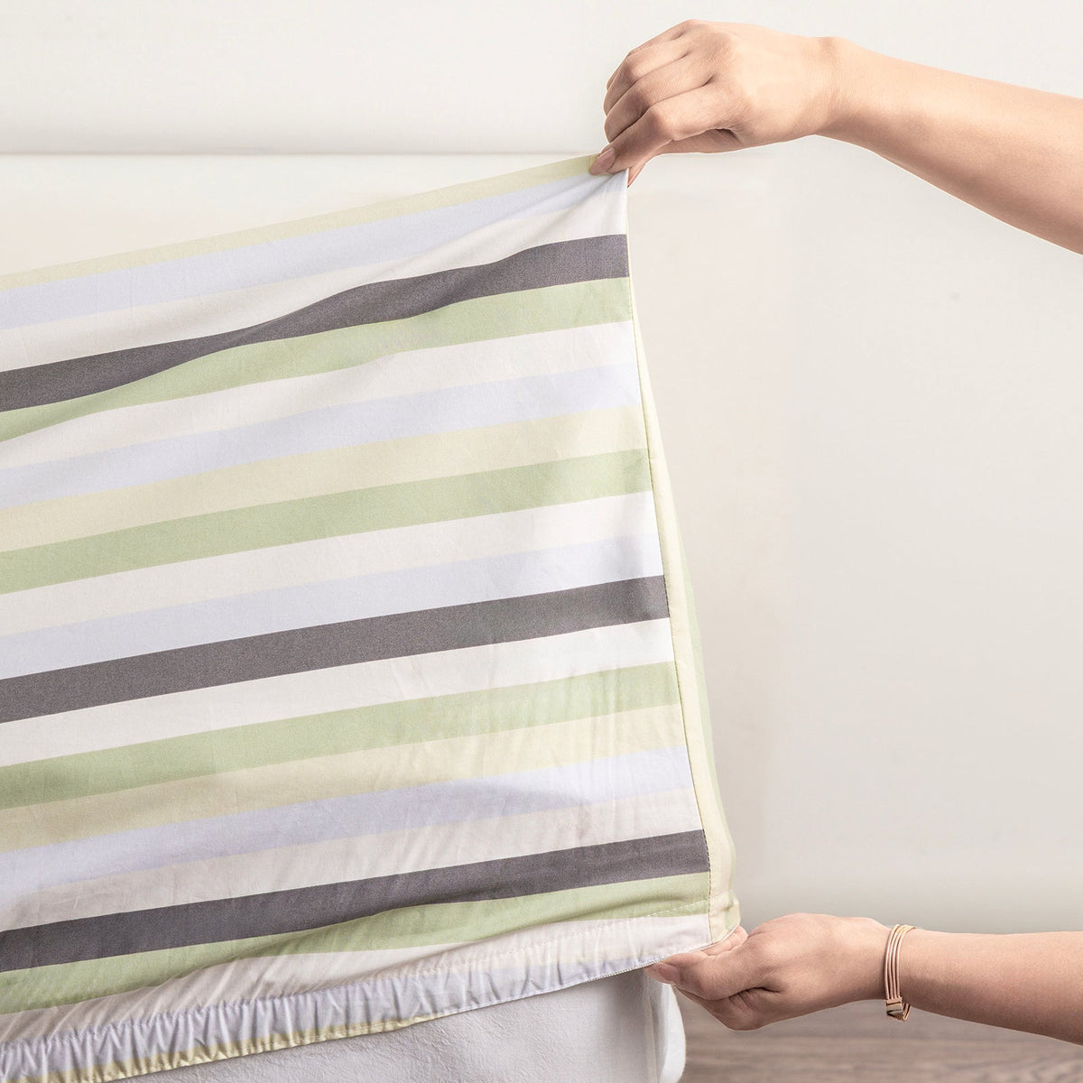 Renee Taylor Jardin 300TC Organic Cotton Sheet Set - Multi Stripe (GOTS Certified)