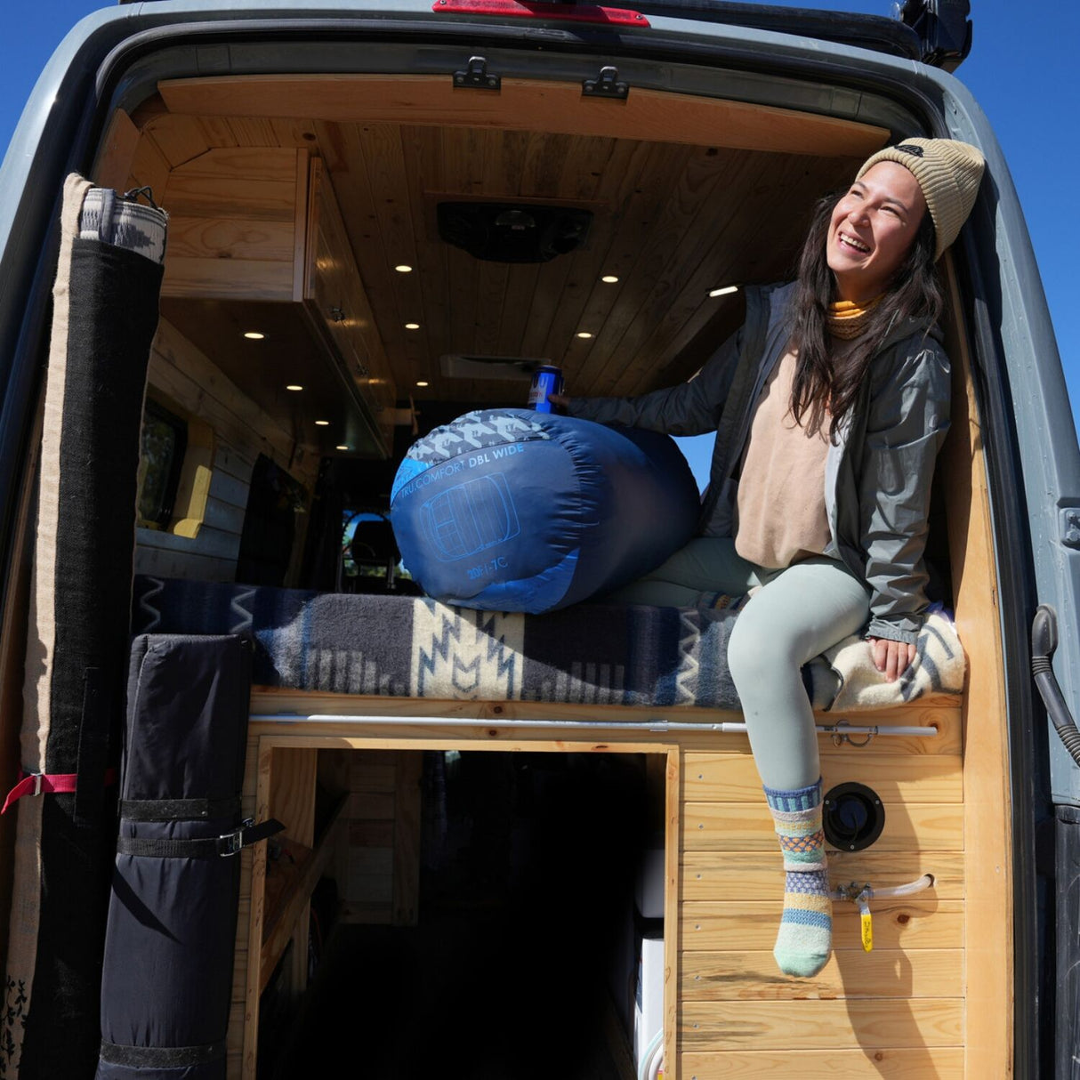 KELTY Tru.Comfort Doublewide 20 Deg 2 Person Sleeping Bag - Pageant Blue Hiker