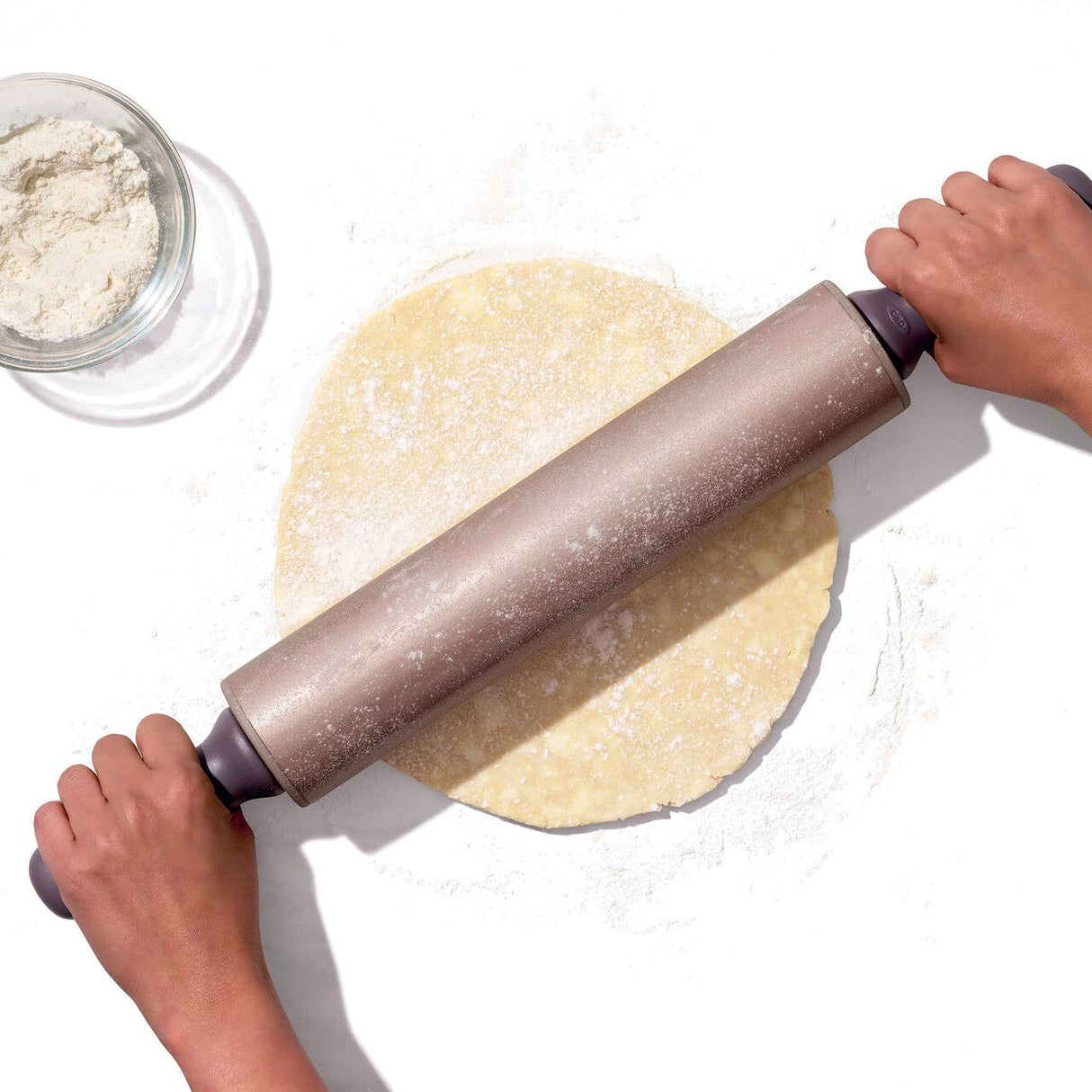 OXO Good Grips Non-Stick Rolling Pin – Comfortable Grip & Even Rolling for Dough, Pastry, and Baking