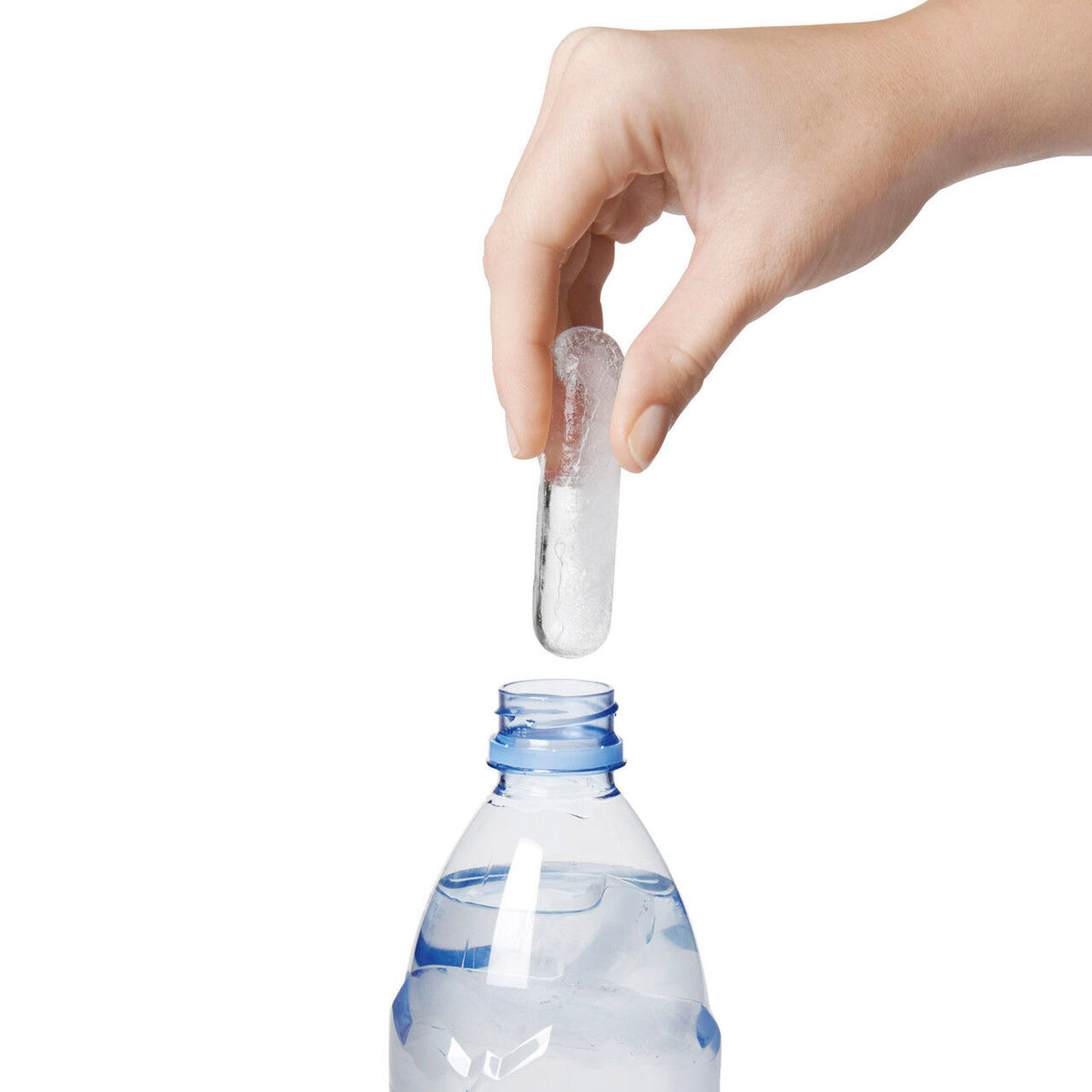 OXO Good Grips No-Spill Ice Stick Tray – Water Bottle Ice Mold Spill-Resistant