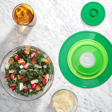 OXO Good Grips Large Reusable Silicone Lid – Airtight, Heat-Resistant Cover for Bowls, Pots & Microwaves