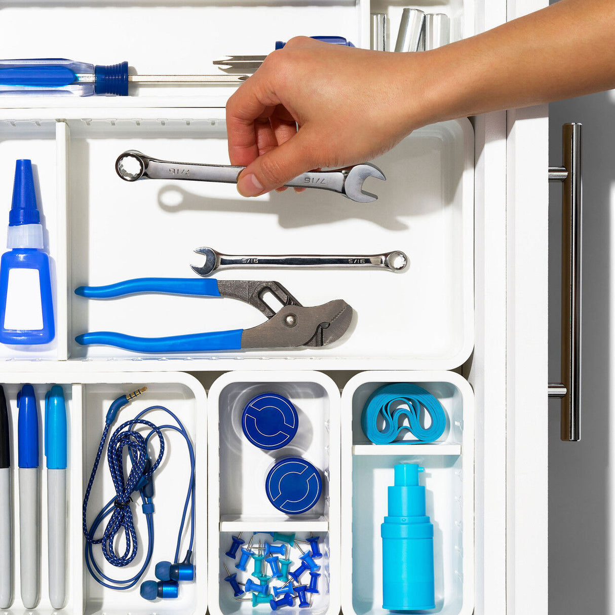 OXO 2PC Adjustable Drawer Bin Set – Expandable Storage Organizer Divider Kitchen Home