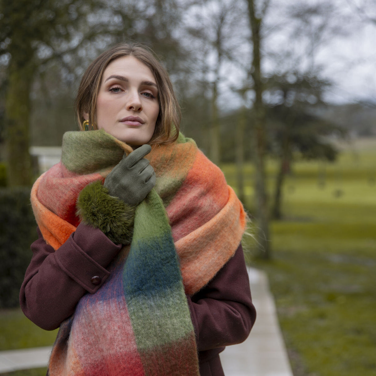 Dents Women's Touchscreen Velour-Lined Faux Suede Gloves with Faux Fur Cuffs - Olive Green