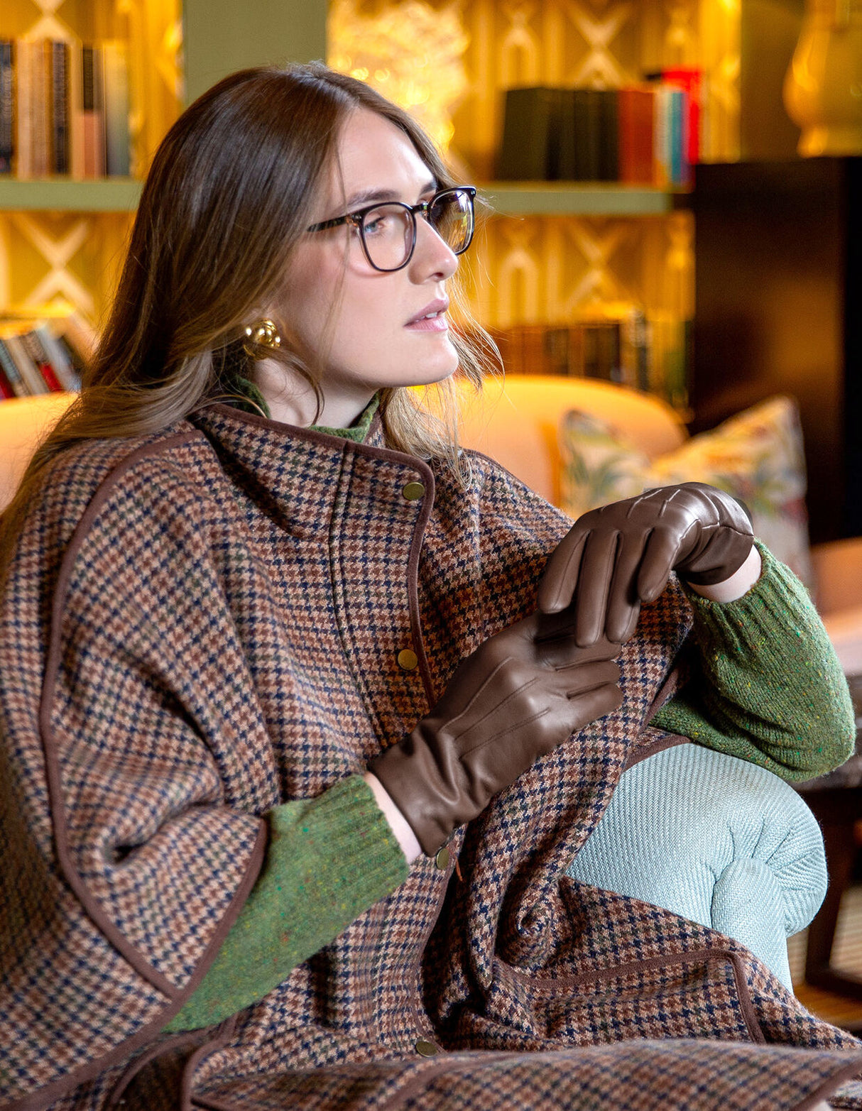 Dents Women’s Touchscreen Three-Point Cashmere-Lined Leather Gloves