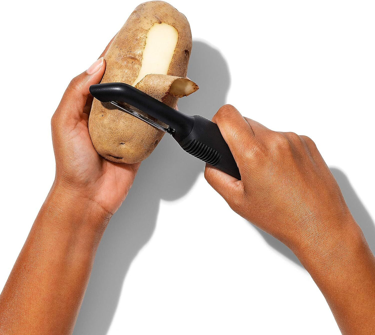 OXO Good Grips Swivel Peeler - Perfect for Potatoes - Black