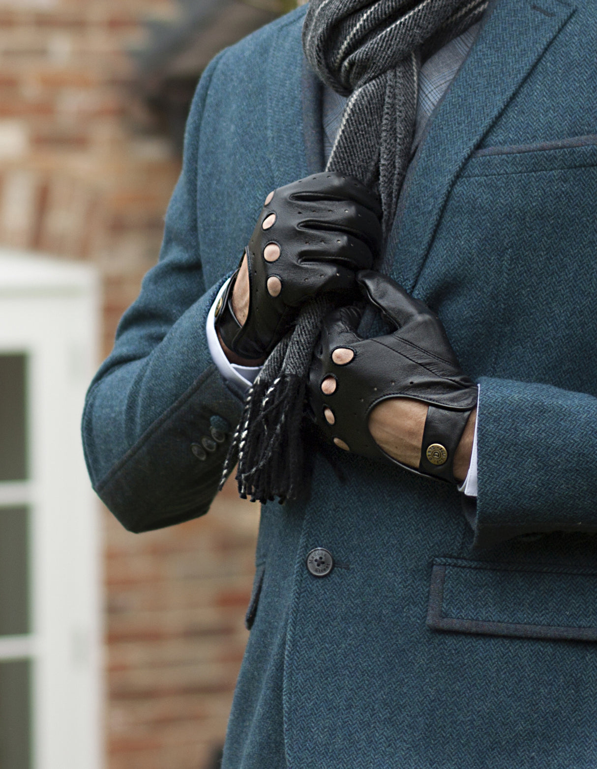 Dents Mens Classic Leather Driving Gloves Unlined Vintage - Black