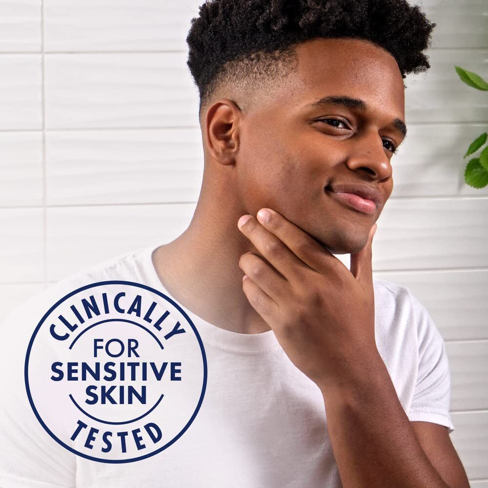 4x Gillette SkinMate Mens Sensitive Disposable Razors - Blue