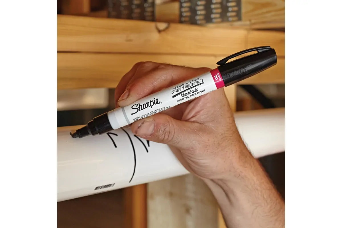 6x Sharpie Oil-Based Paint Marker - Medium Black