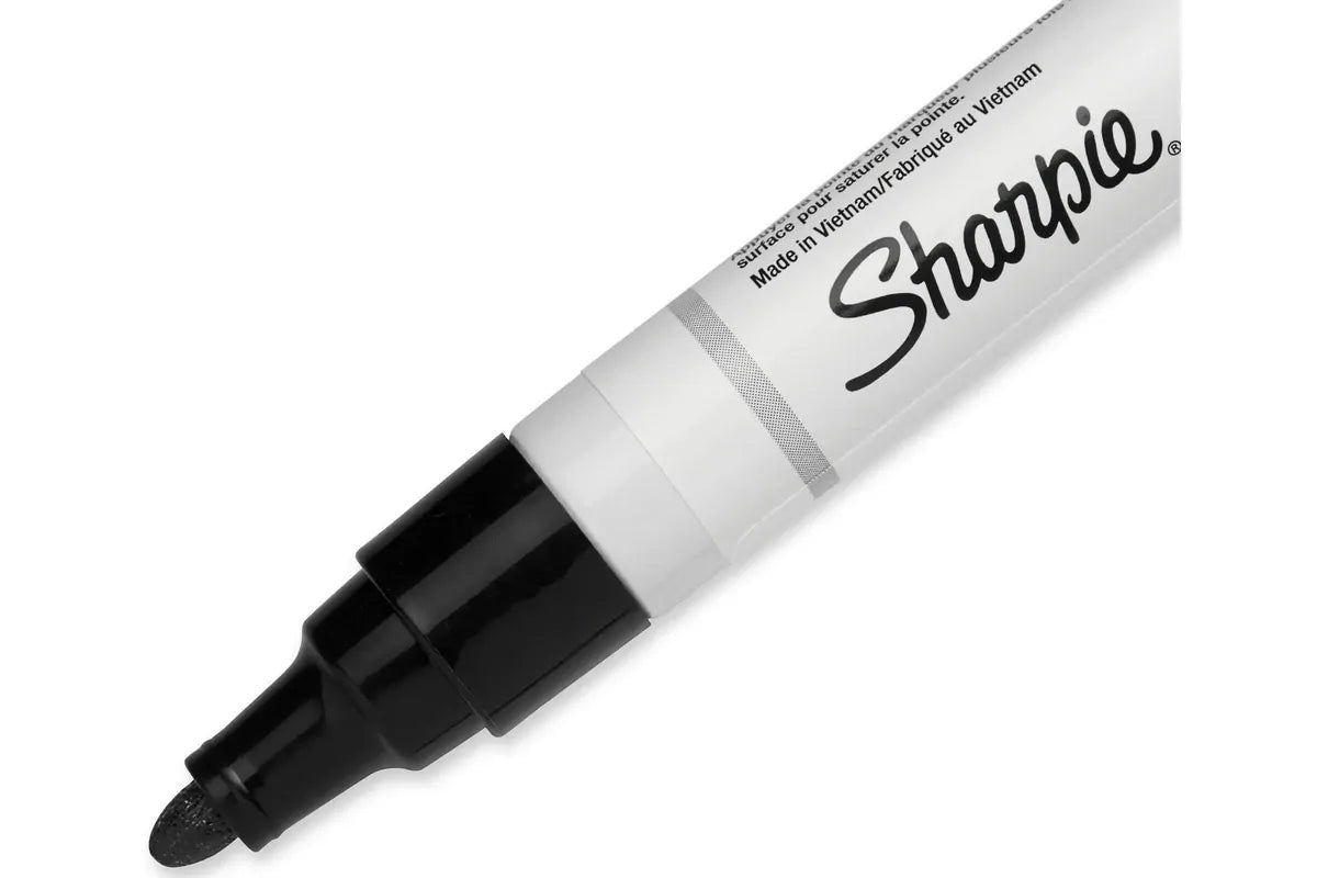 6x Sharpie Oil-Based Paint Marker - Medium Black