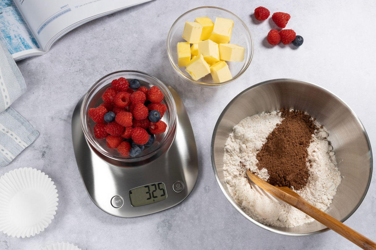 Cuisena 5kg Kitchen Scale with Stainless Steel Bowl - Measures Dry & Wet Ingredients