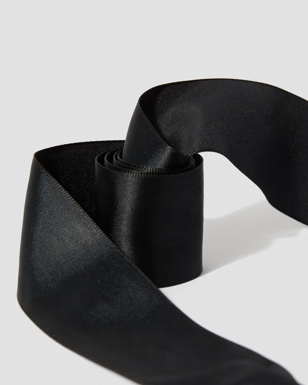 Dr. Martens 140cm Ribbon Laces - Black (8-10 Eye Boots)