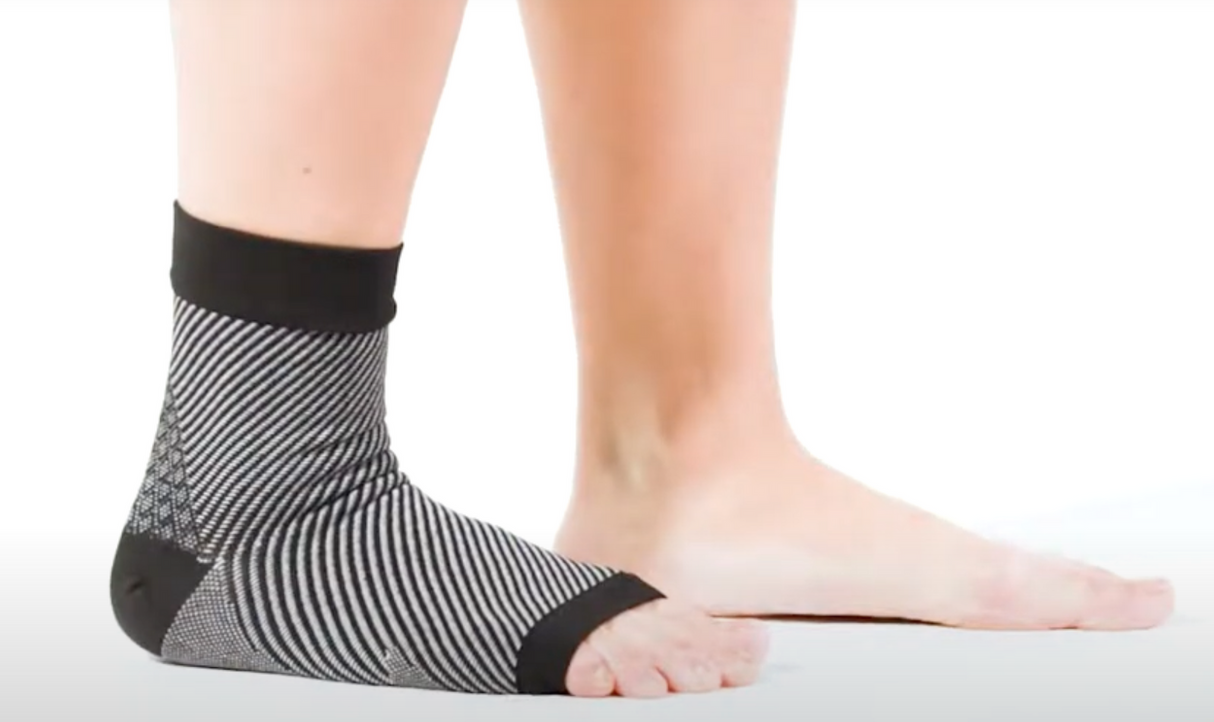 1 Pair AXIGN Medical Plantar Fasciitis Compression Sock (Ankle Sleeve Support) -Black