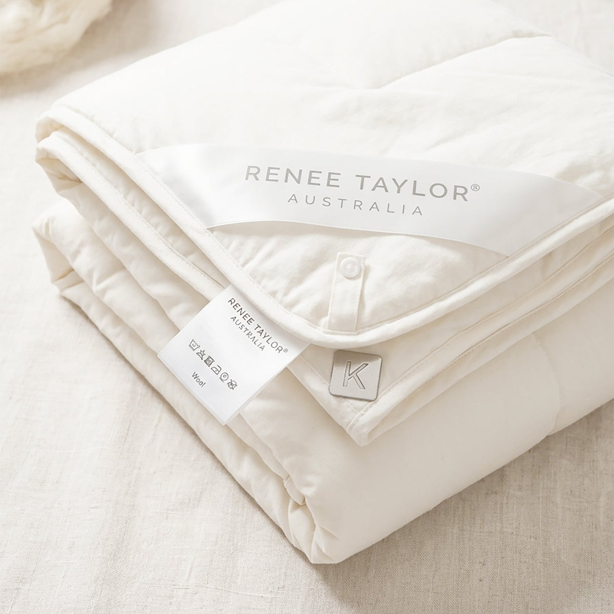 Renee Taylor All Seasons 2-in-1 Australian Wool Quilt (250 + 400 GSM Clip Together)