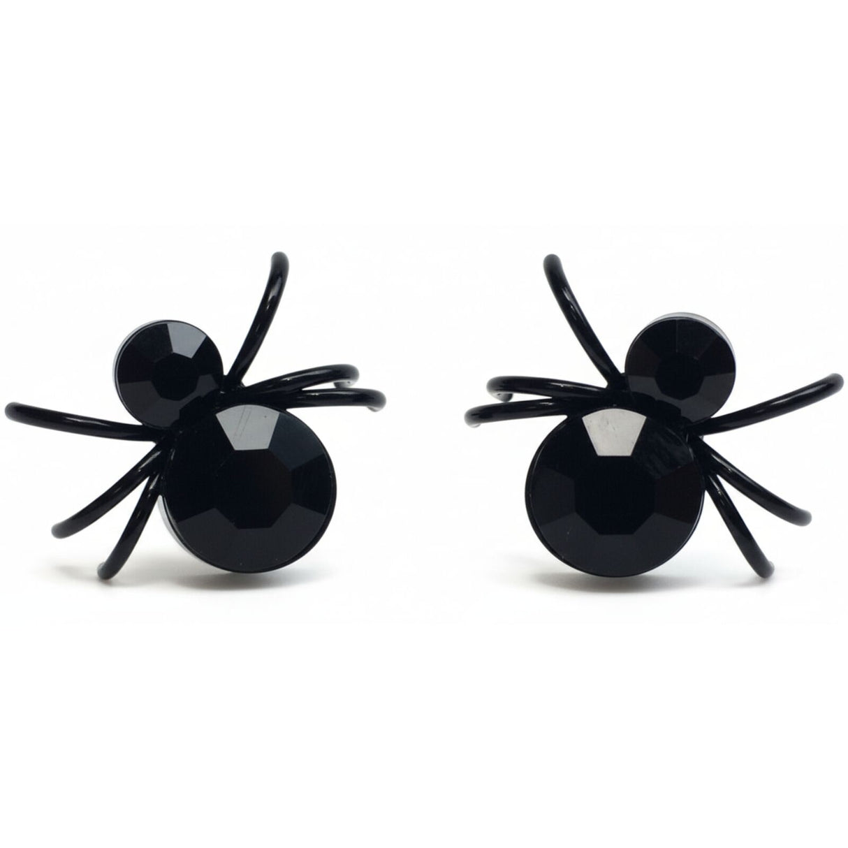1 Pair SPIDER EARRINGS Halloween Fashion Ear Studs Scary Steel Piercing