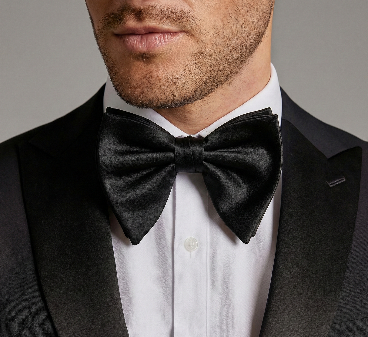 Formalaties Luxury Jumbo Butterfly Satin Bow Tie - Black (Oversized)