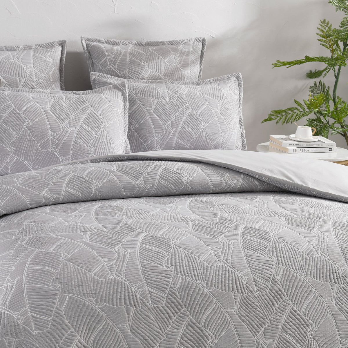 Renee Taylor Bengali Banana Leaf Jacquard Quilt Cover Set - Silver (OEKO-TEX Certified)