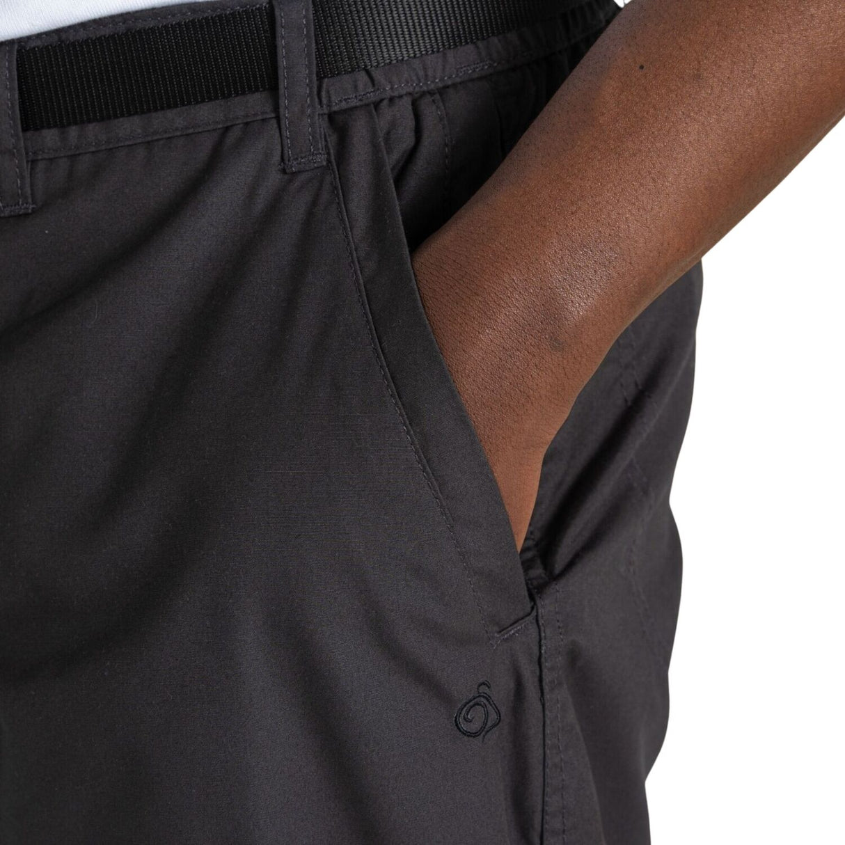 Craghoppers Kiwi Convertible Men’s Hiking Trousers Zip-Off UPF 50+ Water Repellent in Black Pepper