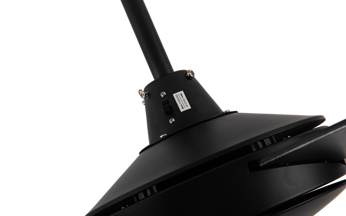 Viviendo 52 Inch 4 Blade Ceiling Fan 220-240V AC Motor with 3 Speed Remote - Black