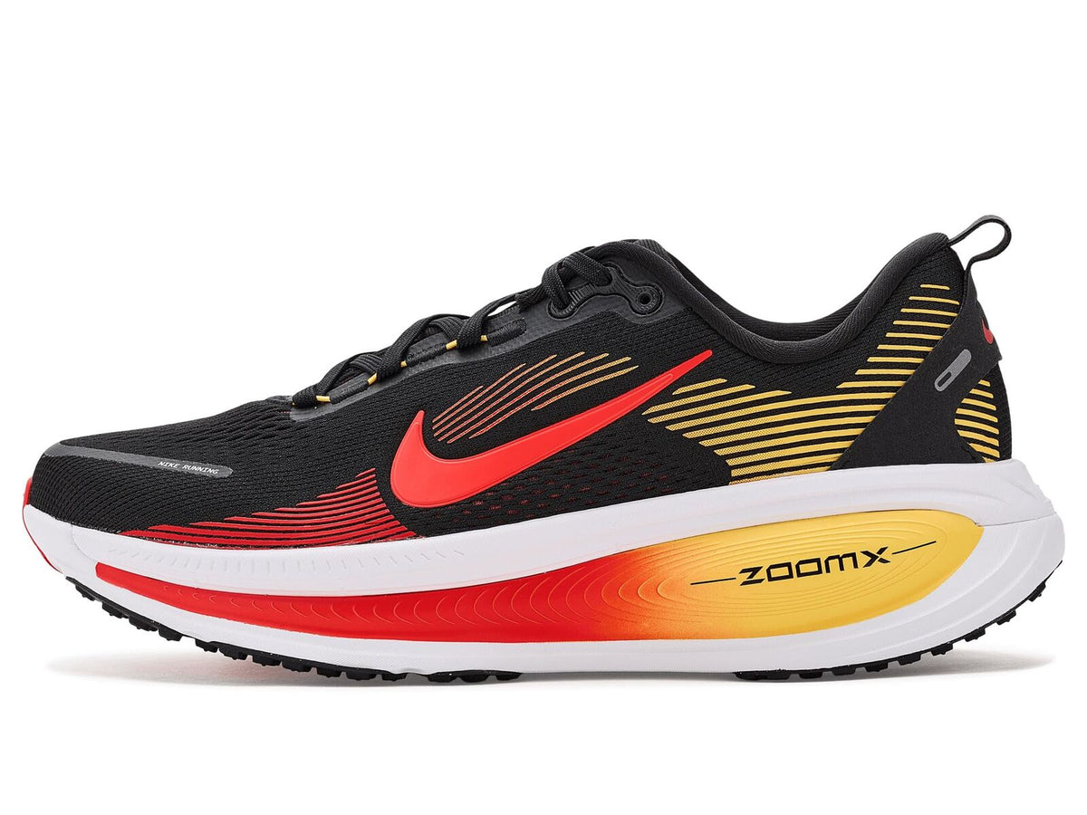 Nike Vomero 18 Mens Road Running Shoes - Black/Crimson (Athletic Sneakers/Runners)
