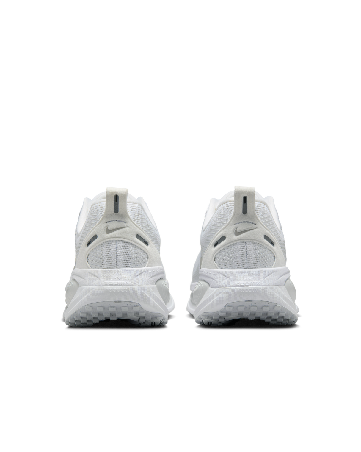 Nike Vomero 18 Womens Road Running Shoes - White-Silver (Athletic Sneakers/Runners)