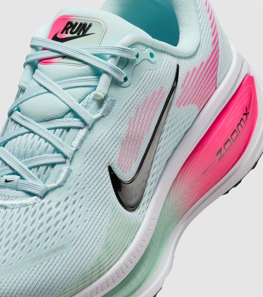 Nike Vomero 18 Womens Road Running Shoes - Glacier Blue (Athletic Sneakers/Runners)
