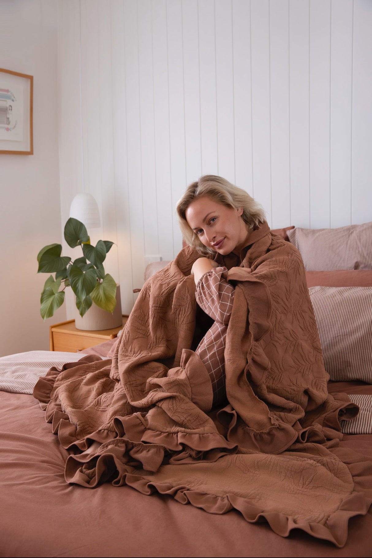 100% Cotton Jacquard Ruffle Waffle Bedspread - Terracotta