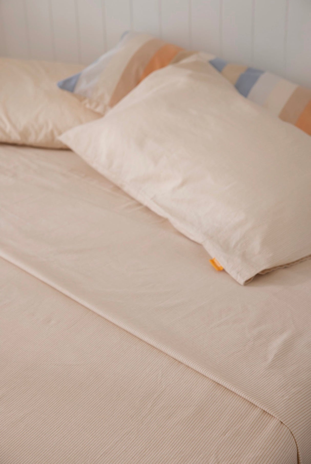 100% Cotton Percale Sheet Set - Fitted & Flat Sheets + Pillowcases - Poppy