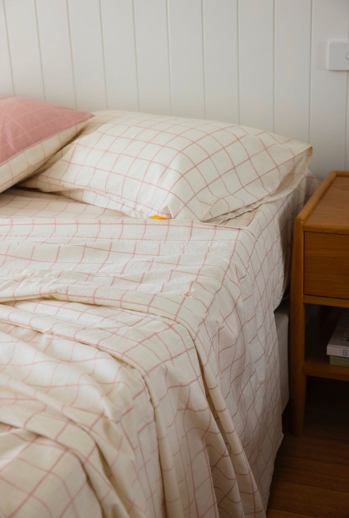 100% Cotton Percale Sheet Set - Fitted & Flat Sheets + Pillowcases - Betty